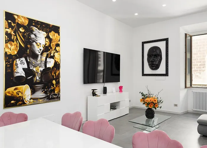 Borghese Palace Luxury Apartment