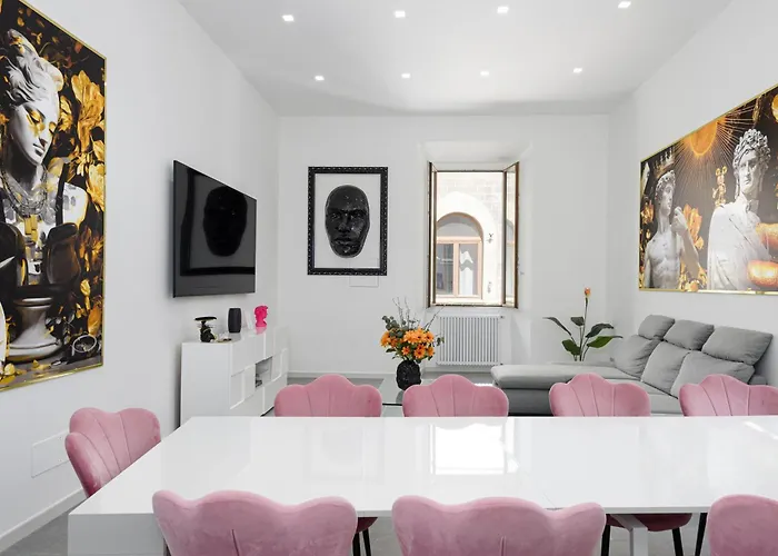 Borghese Palace Luxury Apartment